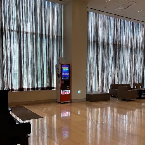 ホテル国都ロビーのWOWPASS発行